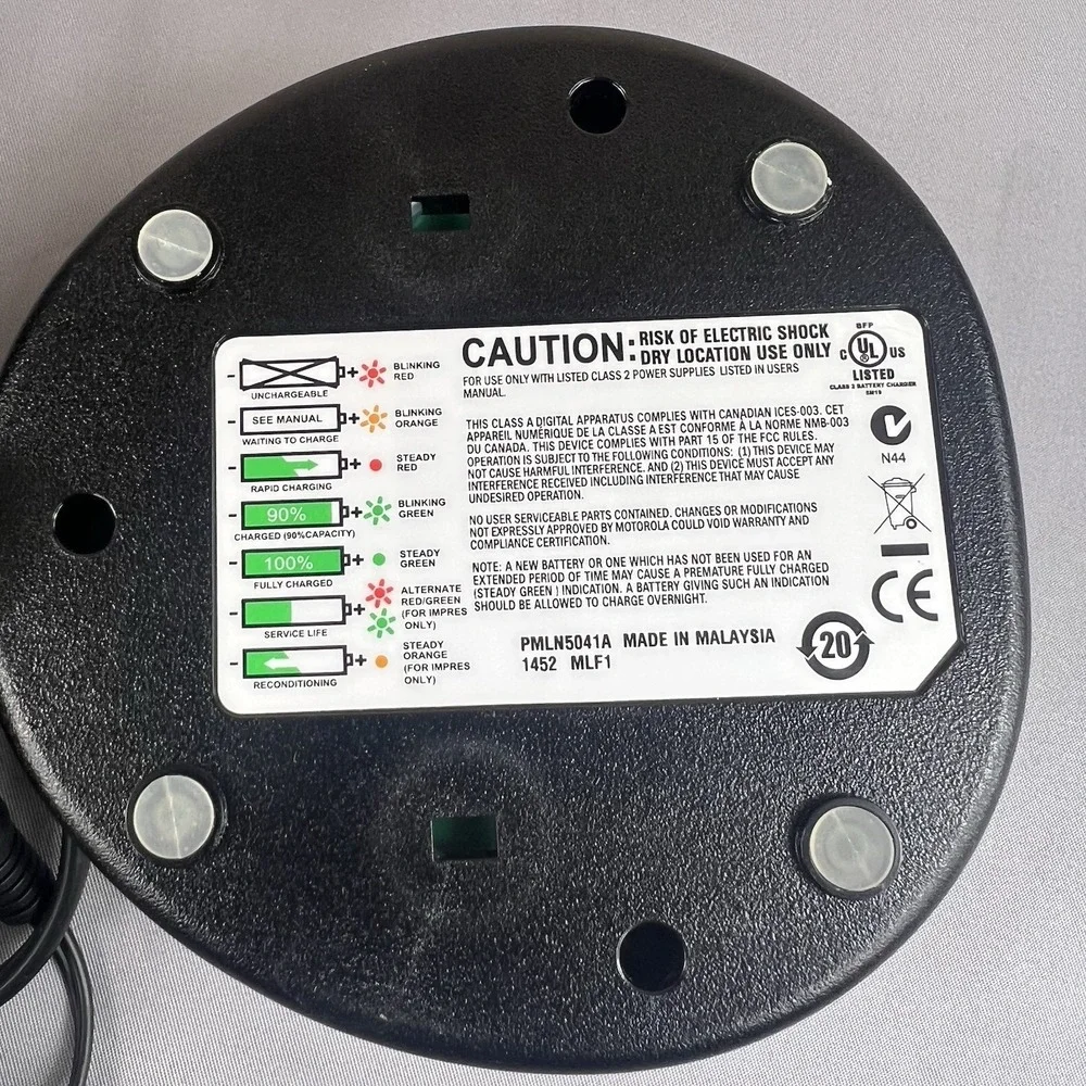 Motorola Mag One PMLN5041A Charger Base & Adapter Only Tested